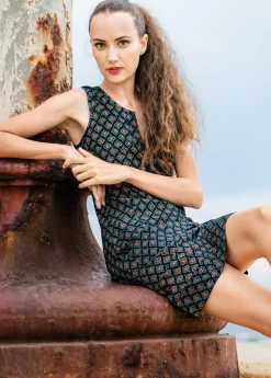 Shop Coton Du Monde Robe courte en coton MARLA sans manches imprimé ethnique noir Aztec